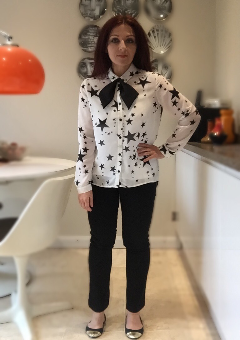 always a blue sky girl star print h&m shirt ootd 