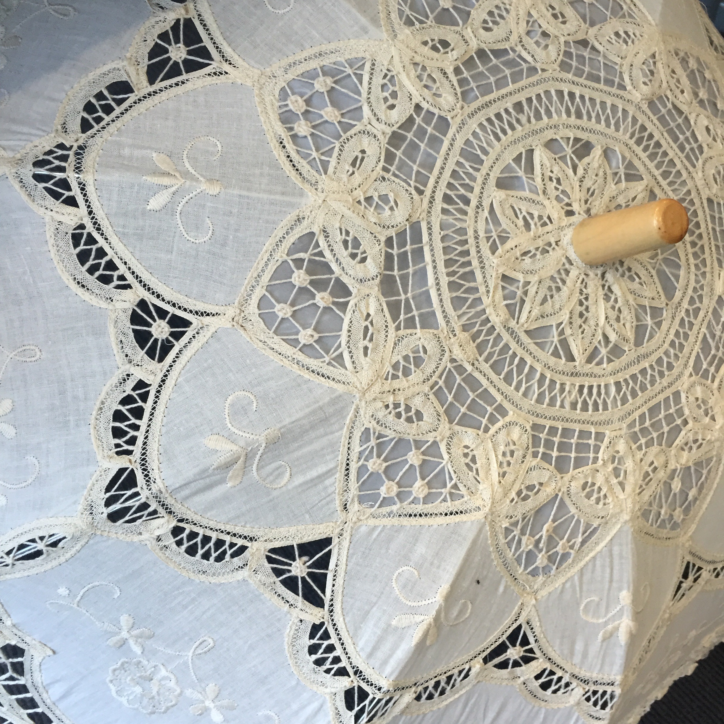 confetti.co.uk style it like a pro day wedding products via Always a Blue Sky Girl blog confetti.co.uk style it like a pro day wedding products via Always a Blue Sky Girl blog