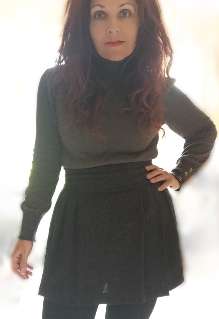 Autumn uniform - how to dress for autumn & winter via Always a Blue Sky Girl blog 