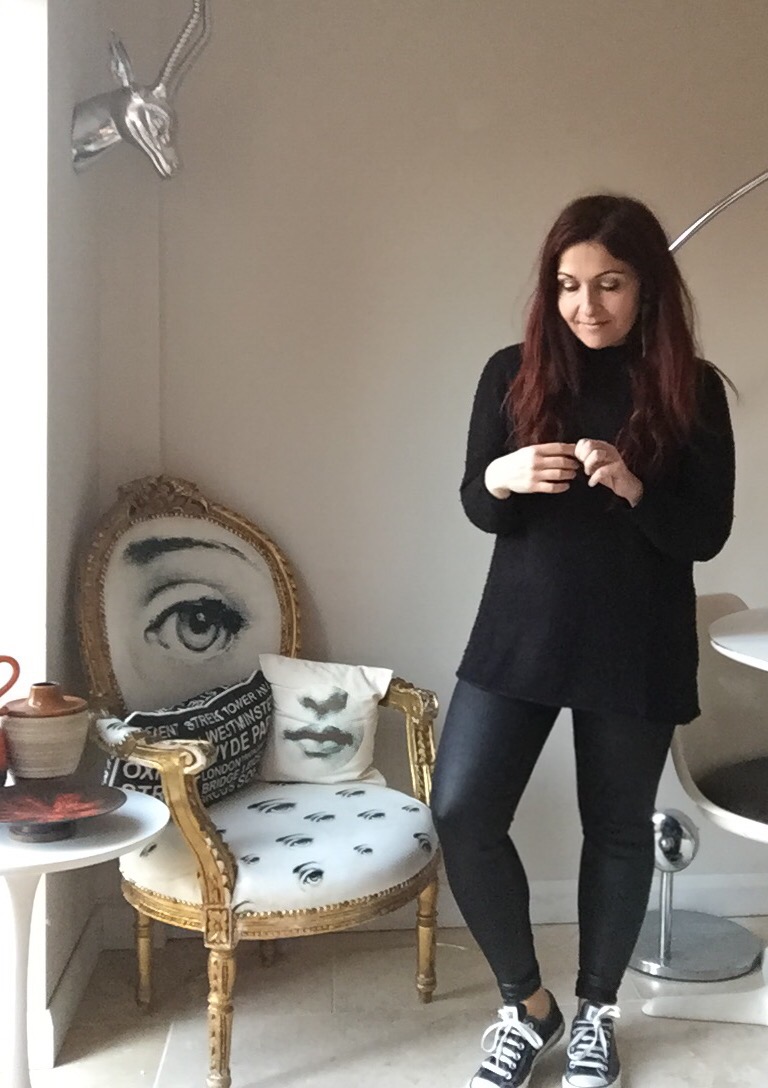 all black simple styling via always a blue sky girl blog