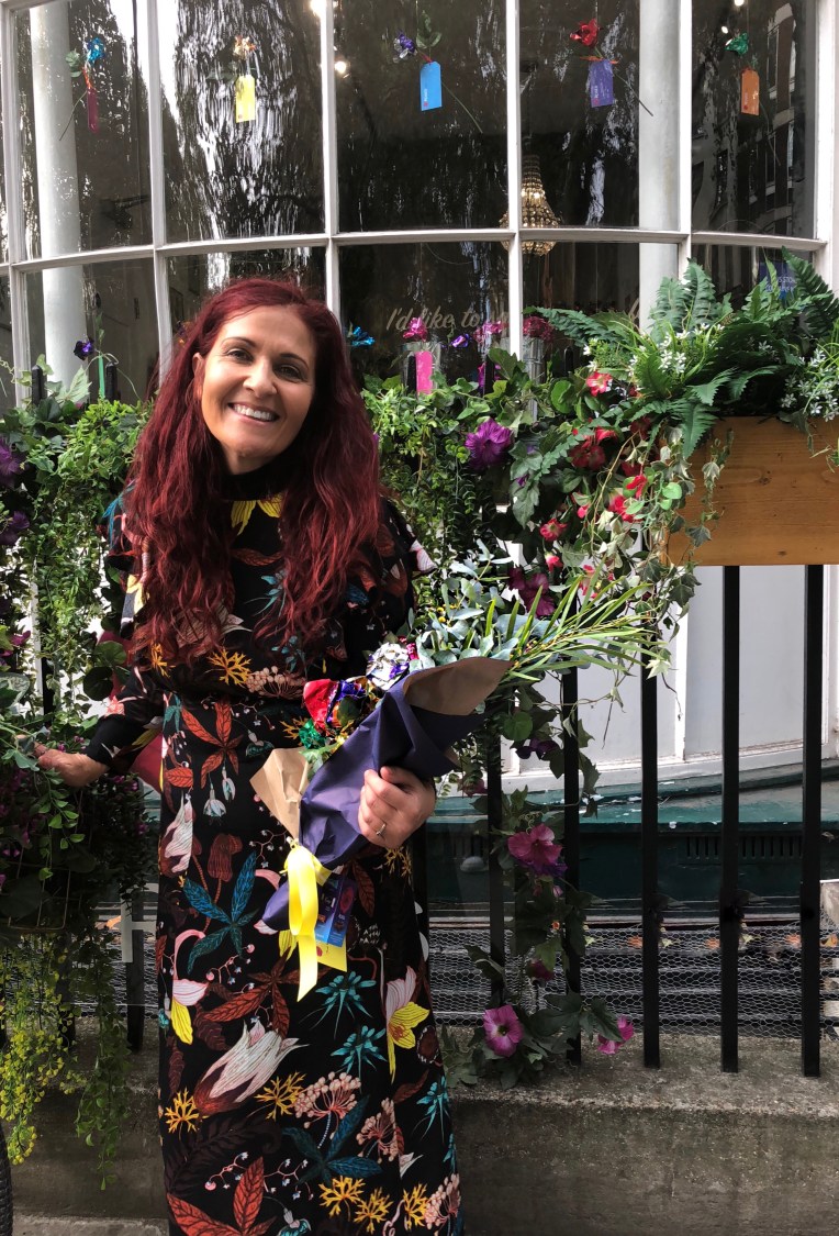 Cadburys Roses Thanks a Bunch Another Way to Say Thank you 80th chocolate pop up event